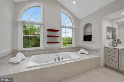 43079 Lago Gallerie Court, Ashburn, VA 20148 - Photo 75