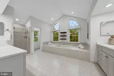 43079 Lago Gallerie Court, Ashburn, VA 20148 - Photo 73