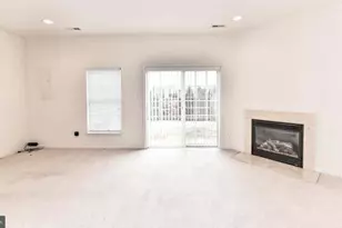 21759 Ladyslipper Sq, Ashburn, VA 20147 - Photo 25