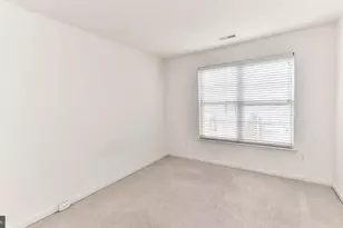 21759 Ladyslipper Sq, Ashburn, VA 20147 - Photo 15