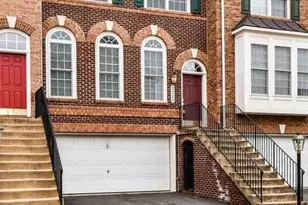 21759 Ladyslipper Sq, Ashburn, VA 20147 - Photo 3