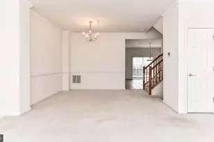 21759 Ladyslipper Sq, Ashburn, VA 20147 - Photo 7