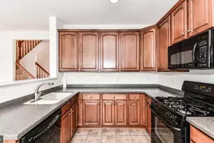 21759 Ladyslipper Sq, Ashburn, VA 20147 - Photo 11