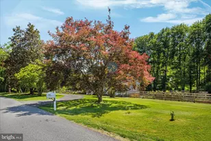 210 S Hughes St, Hamilton, VA 20158 - Photo 17