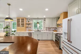 210 S Hughes St, Hamilton, VA 20158 - Photo 3