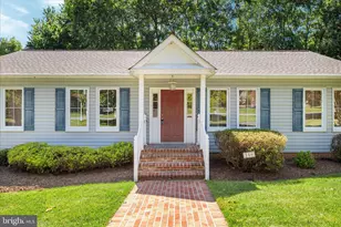 210 S Hughes St, Hamilton, VA 20158 - Photo 15