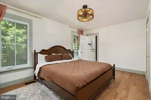 210 S Hughes St, Hamilton, VA 20158 - Photo 9