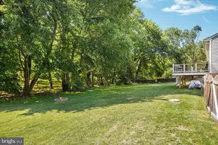 210 S Hughes St, Hamilton, VA 20158 - Photo 21