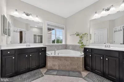 1904 Belleville Drive NE, Leesburg, VA 20176 - Photo 23