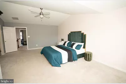 25193 Destination Square, Aldie, VA 20105 - Photo 29