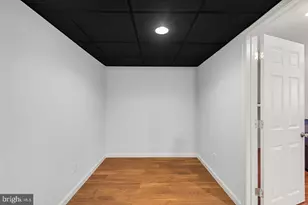 22561 Howardsville Woods Ct, Ashburn, VA 20148 - Photo 53