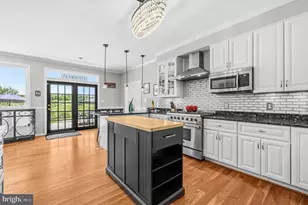 16050 Hamilton Station Rd, Waterford, VA 20197 - Photo 11