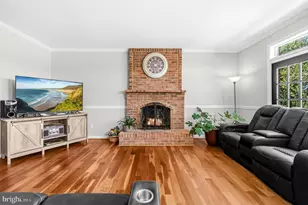 16050 Hamilton Station Rd, Waterford, VA 20197 - Photo 13