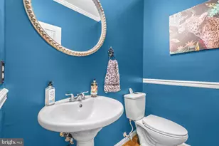 16050 Hamilton Station Rd, Waterford, VA 20197 - Photo 15