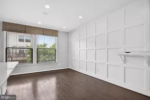23387 Epperson Square, Brambleton, VA 20148 - Photo 17