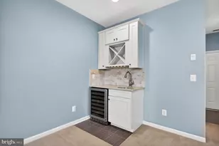23387 Epperson Square, Brambleton, VA 20148 - Photo 9