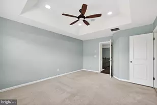 23387 Epperson Square, Brambleton, VA 20148 - Photo 35