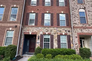 22659 Naugatuck Square, Ashburn, VA 20148 - Photo 1
