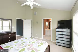 44269 Cornish Ln, Ashburn, VA 20147 - Photo 7