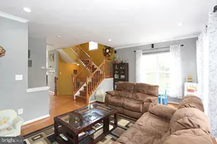 44269 Cornish Ln, Ashburn, VA 20147 - Photo 3