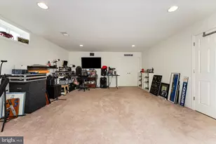 40736 Witherspoon Ct, Aldie, VA 20105 - Photo 35