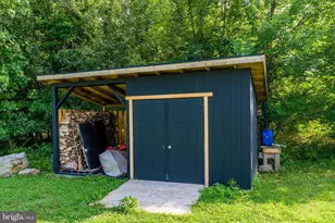 23 S Locust St, Lovettsville, VA 20180 - Photo 13