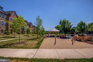 43414 Grandmoore St, Ashburn, VA 20148 - Photo 47