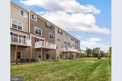 25214 Split Creek Terrace, Chantilly, VA 20152 - Photo 5