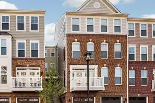 25214 Split Creek Terrace, Chantilly, VA 20152 - Photo 1