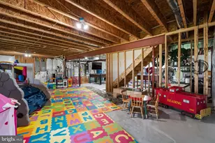 18585 Montague Pl, Purcellville, VA 20132 - Photo 49