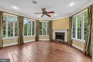 19879 Mellon Cir, Ashburn, VA 20147 - Photo 13