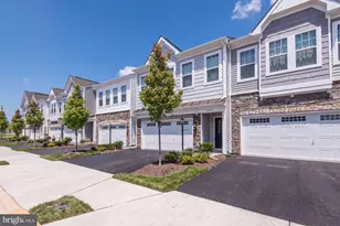 42524 Benfold Square, Brambleton, VA 20148 - Photo 3