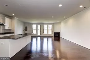42524 Benfold Square, Brambleton, VA 20148 - Photo 11