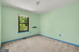 27 Aldridge Ct, Sterling, VA 20165 - Photo 17