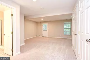 43195 Gatwick Square, Ashburn, VA 20147 - Photo 25