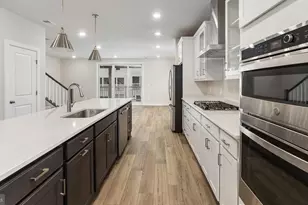 20816 Cloongee Ter, Dulles, VA 20166 - Photo 5