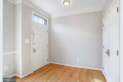 22616 Welborne Manor Square, Ashburn, VA 20148 - Photo 5
