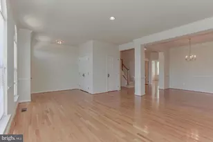 22616 Welborne Manor Square, Ashburn, VA 20148 - Photo 3