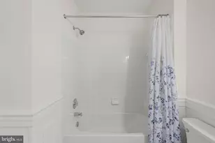 25300 Lake Mist Square, Chantilly, VA 20152 - Photo 25