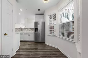 25300 Lake Mist Square, Chantilly, VA 20152 - Photo 35