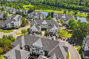 25300 Lake Mist Square, Chantilly, VA 20152 - Photo 9