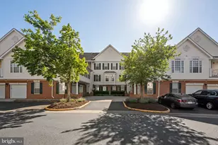 25300 Lake Mist Square, Chantilly, VA 20152 - Photo 59