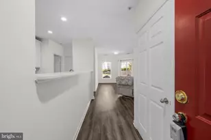 25300 Lake Mist Square, Chantilly, VA 20152 - Photo 11