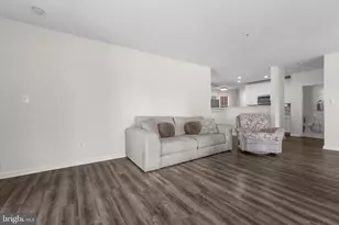 25300 Lake Mist Square, Chantilly, VA 20152 - Photo 17
