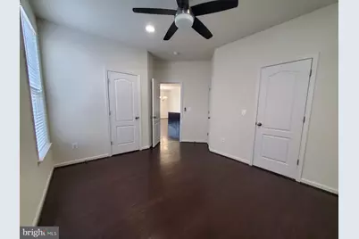 42513 Benfold Square, Brambleton, VA 20148 - Photo 11