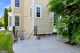 19167 Chartier Dr, Leesburg, VA 20176 - Photo 15