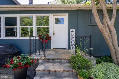18 E Loudoun Street, Round Hill, VA 20141 - Photo 37