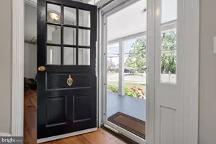 18 E Loudoun St, Round Hill, VA 20141 - Photo 5