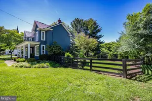 18 E Loudoun St, Round Hill, VA 20141 - Photo 41