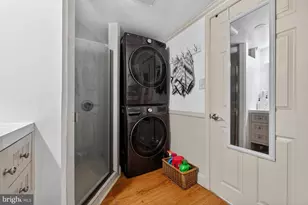 18 E Loudoun St, Round Hill, VA 20141 - Photo 25